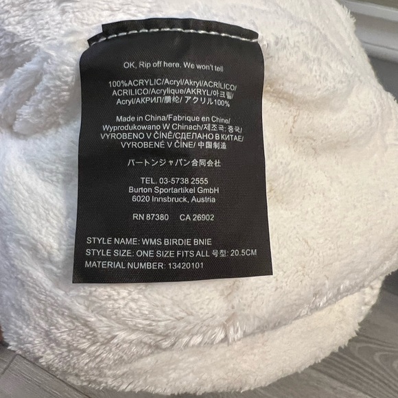 Like New Burton Cable Knit Beanie - Picture 3 of 6